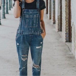 Abercrombie & Fitch Classic Destroyed Overalls M